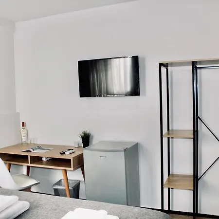 Navitas House Apart-hotel Atenas