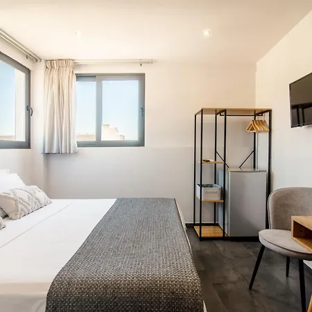Navitas House * Athen